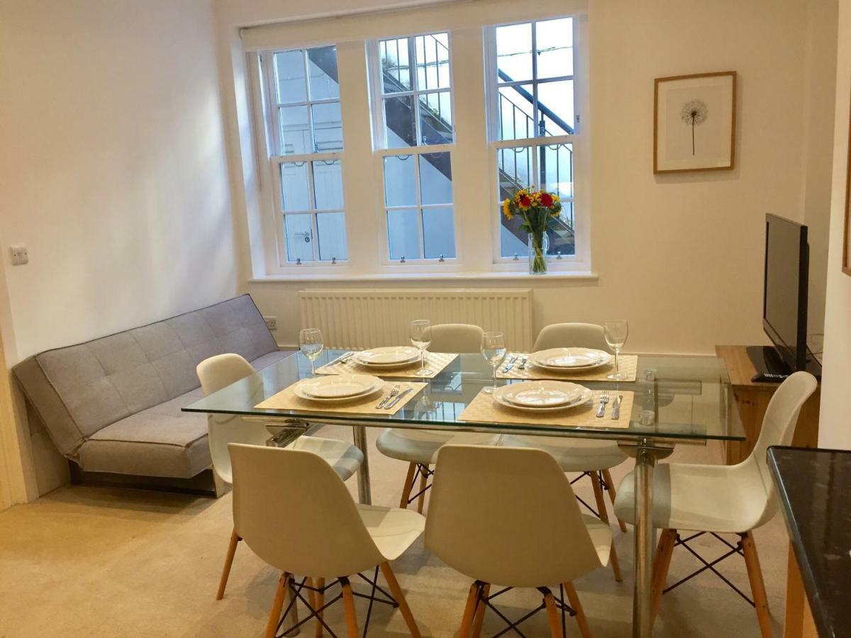 Stylish Apartment In Victoria London Exteriör bild