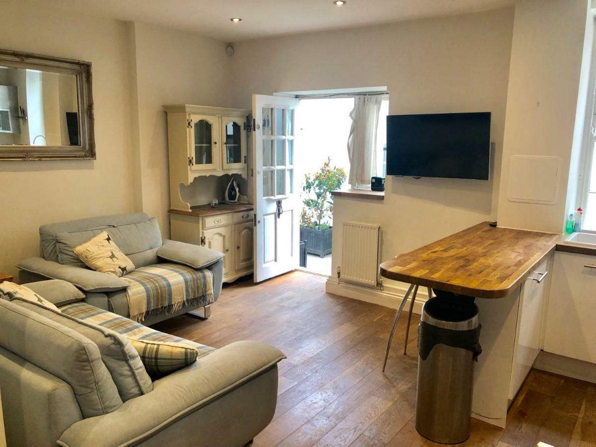 Stylish Apartment In Victoria London Exteriör bild