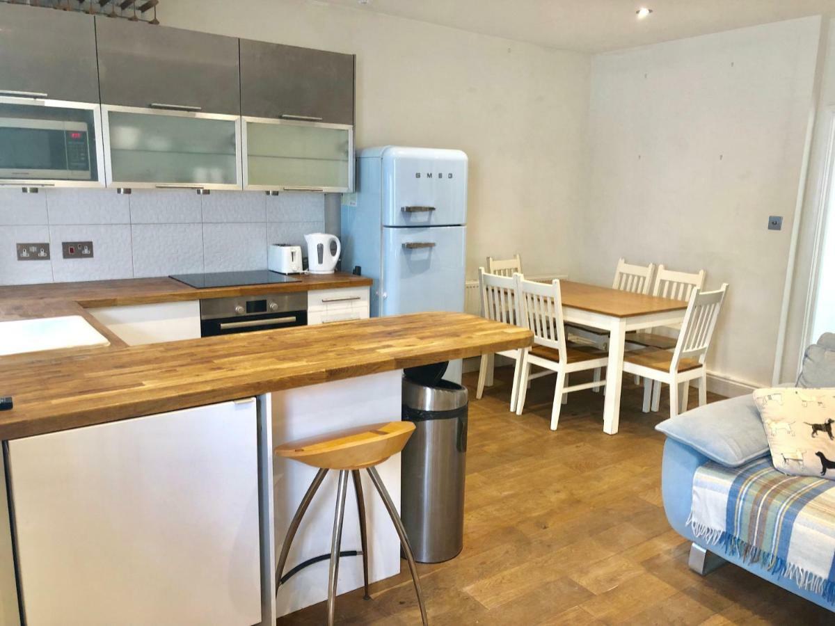 Stylish Apartment In Victoria London Exteriör bild
